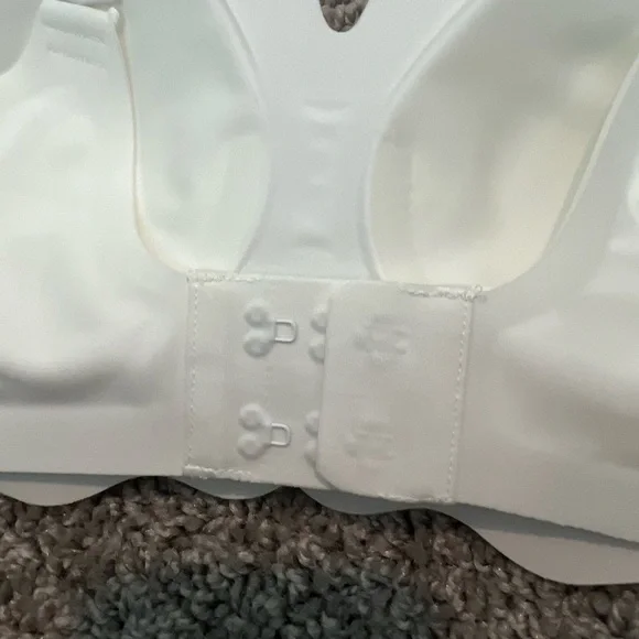 Boomba white bra - Picture 7 of 9